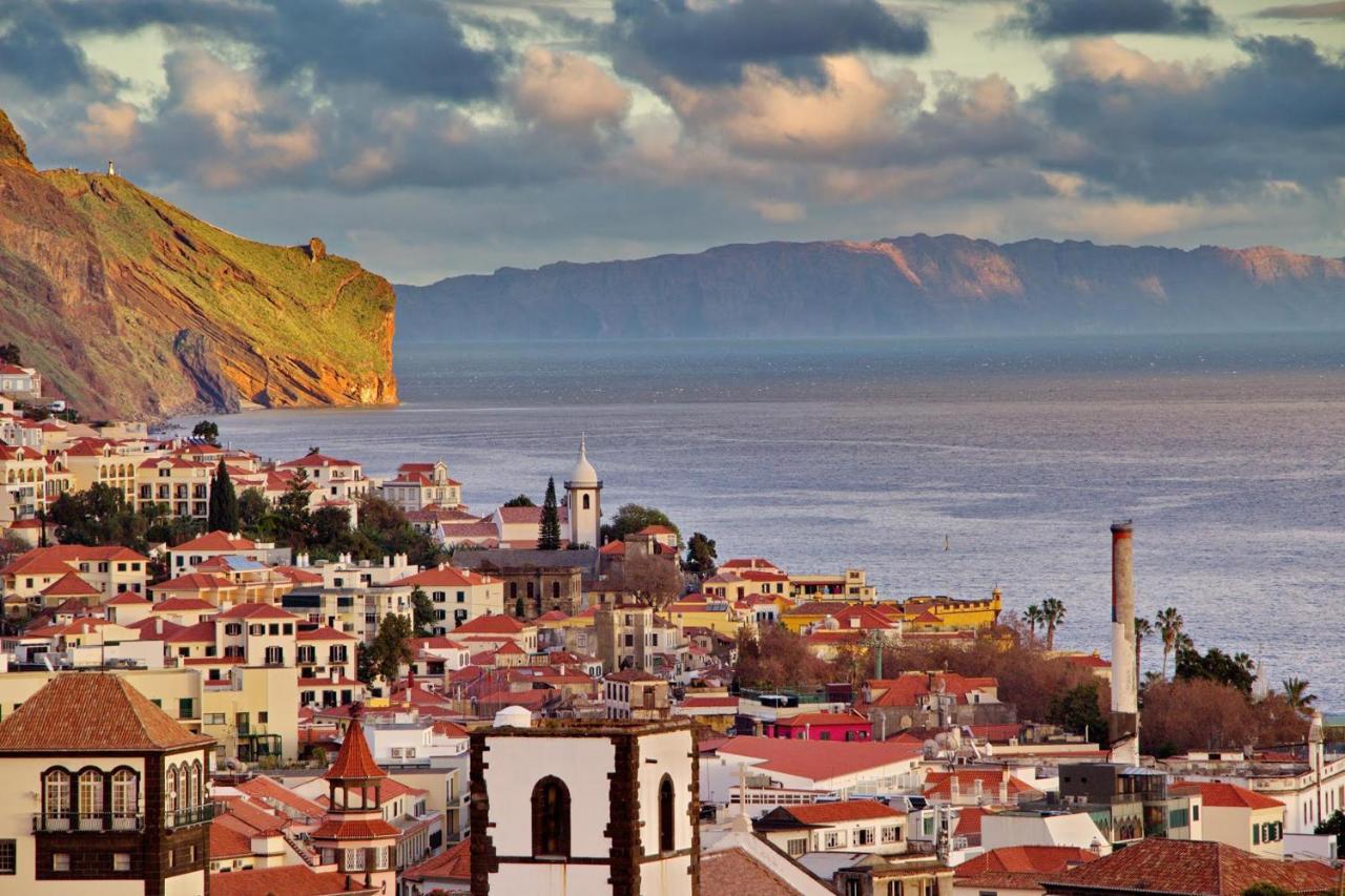 Cozy Penthouse By Holiday Rental Madeira คานีโซ ภายนอก รูปภาพ